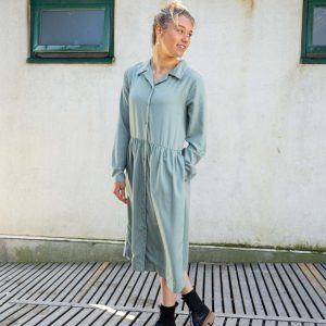 17004 | ELSK® VANG DRESS | DUSTY GREEN