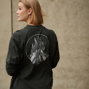 11030 | ELSK® BAAL ESTHER WOMEN'S LS TEE | PIRATE BLACK